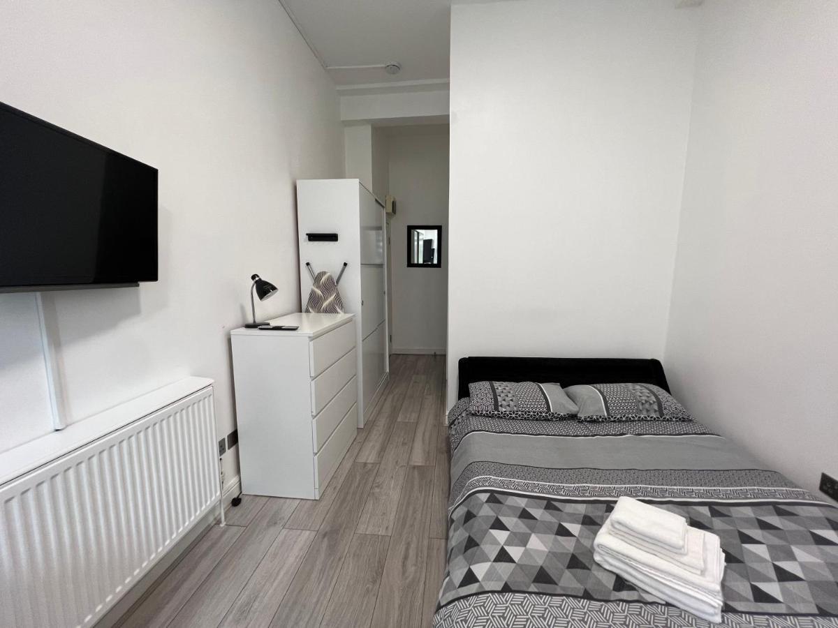 Lovely Studio Apartments On Finchley Road London Exterior photo