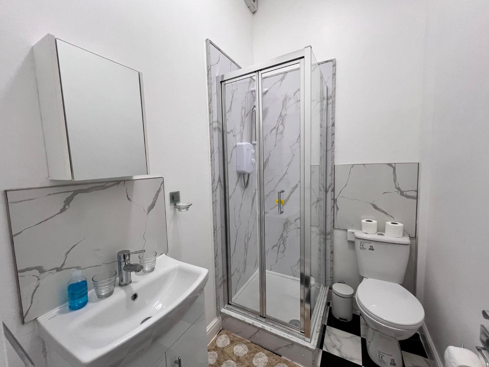 Lovely Studio Apartments On Finchley Road London Exterior photo