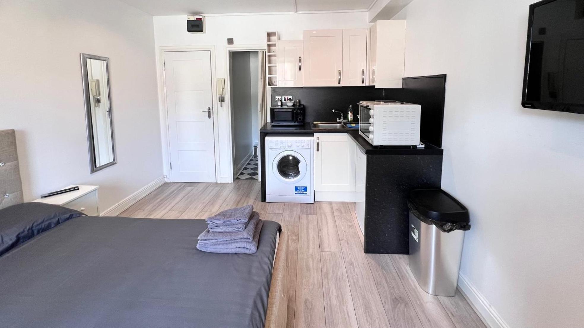 Lovely Studio Apartments On Finchley Road London Exterior photo