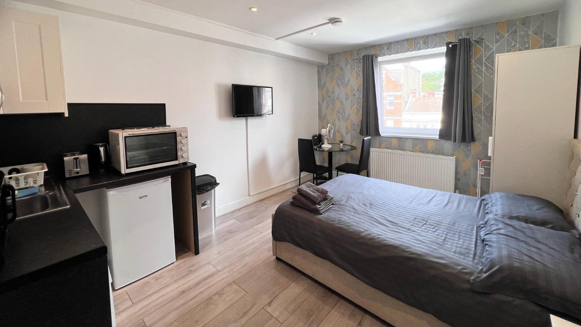 Lovely Studio Apartments On Finchley Road London Exterior photo